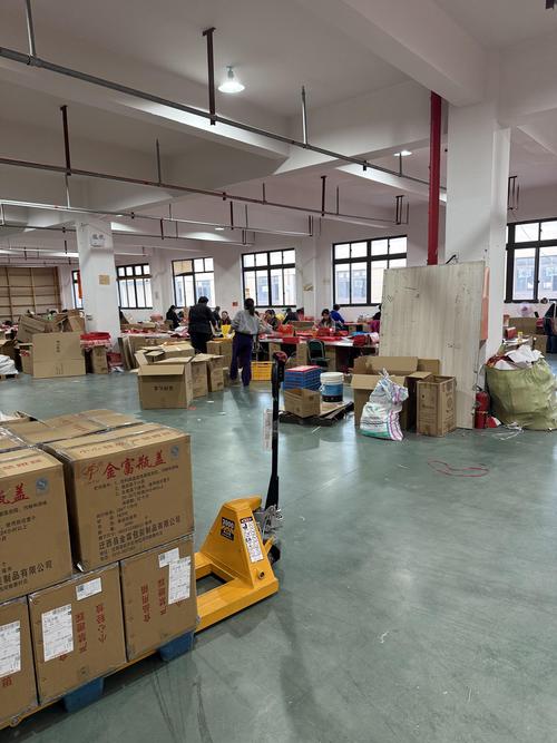 从苍南县九洲工艺礼品厂到深圳旅行社 一条跨越山海的产业链纽带